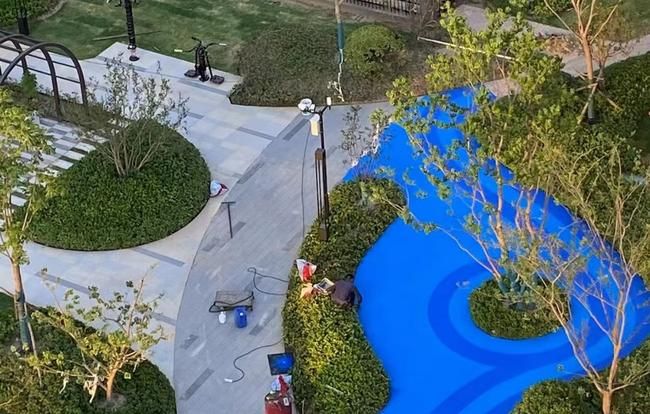 運動場塑膠地坪